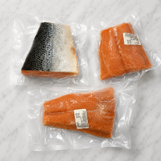 Salmón en Porciones con Piel congelado 1 kg — Congelados Fisher